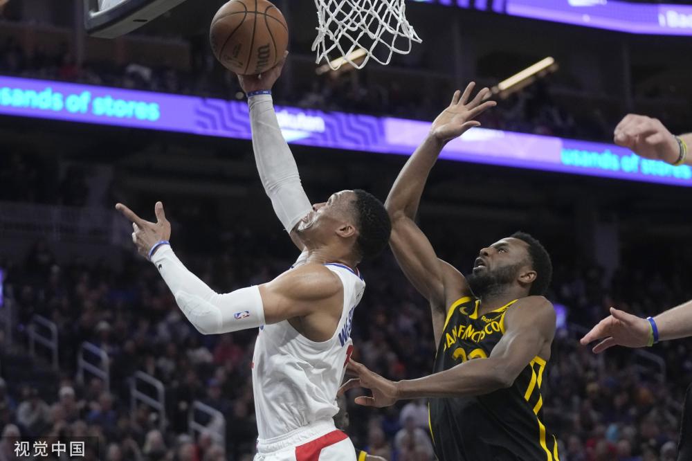 斯瓦泰克 斯瓦泰克